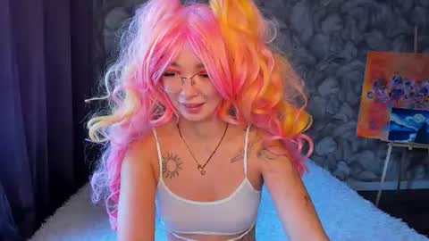 Snapshot of susannjohnson chatting on 06-27-26, 12:37 susannjohnson online show from 06-27-26, 12:37