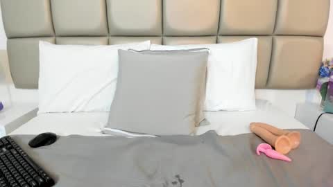 susanthomass online show from 10-07-25, 07:22