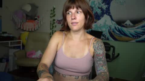   online show from 05-28-26, 01:19