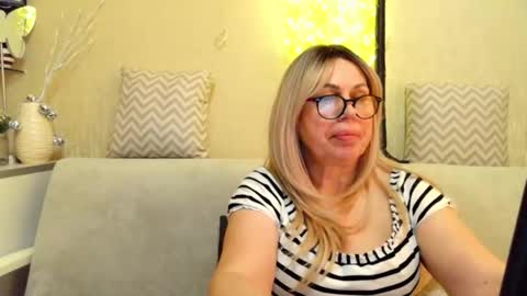 SusiexNoreen online show from 03-15-26, 02:12