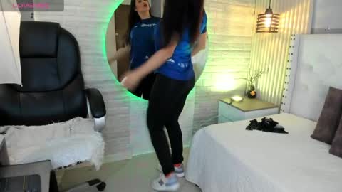 Snapshot of sussy__stone chatting on 04-23-26, 12:29 online show from 04-23-26, 12:29