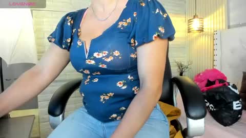 Snapshot of sussy__stone chatting on 05-11-26, 11:38 online show from 05-11-26, 11:38