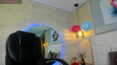 Snapshot of sussy__stone chatting on 05-21-26, 12:12 online show from 05-21-26, 12:12