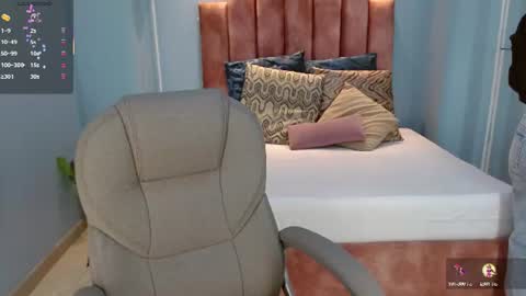 Snapshot of sussy_leon chatting on 07-24-26, 11:30 sussy leon online show from 07-24-26, 11:30