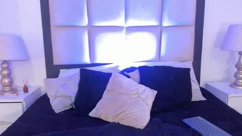 sussyfoxx_ online show from 02-22-26, 01:53