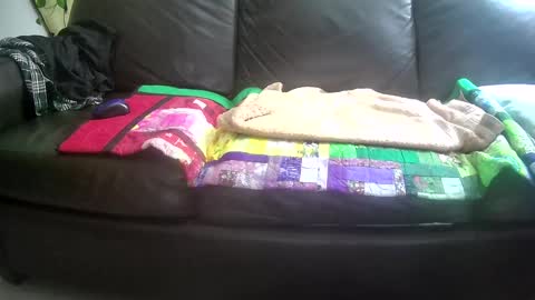 Otto online show from 10-28-25, 03:21