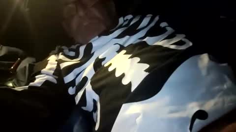 Snapshot of suzuki1250 chatting on 12-15-24, 07:57 suzuki1250 online show from 12-15-24, 07:57