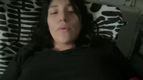 Suzy online show from 11-16-25, 04:01