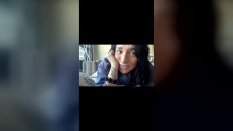 Suzy online show from 11-25-25, 07:36