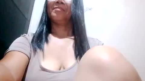 suzzie_hot online show from 10-29-25, 02:19