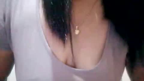 suzzie_hot online show from 12-21-25, 08:27