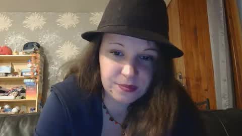 H3D0N15T5 online show from 10-18-25, 03:24