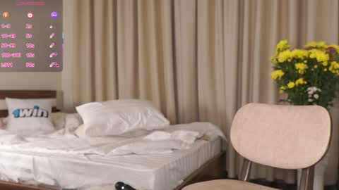 Snapshot of swanprincess chatting on 01-20-25, 04:55 Daria online show from 01-20-25, 04:55