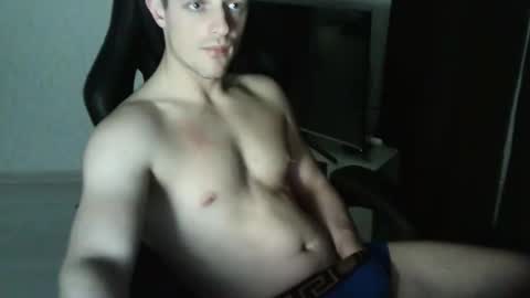 Snapshot of sweeeettt___ chatting on 09-23-25, 08:01 sweeeettt___ online show from 09-23-25, 08:01