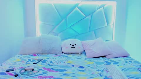 Nikki model independent online show from 11-08-25, 03:07