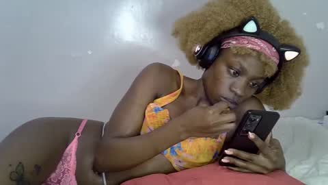 Sweetest doll online show from 07-11-26, 11:13