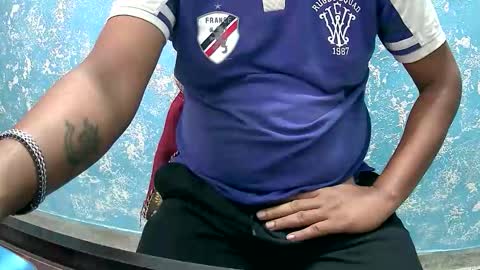 Snapshot of sweet4dream25 chatting on 11-11-25, 04:29 sweet4dream25 online show from 11-11-25, 04:29