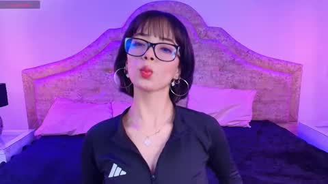 Sweet 1Angel online show from 10-18-25, 12:06