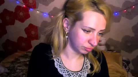 Snapshot of sweet__dany chatting on 05-18-26, 05:41 Sweet Dany online show from 05-18-26, 05:41