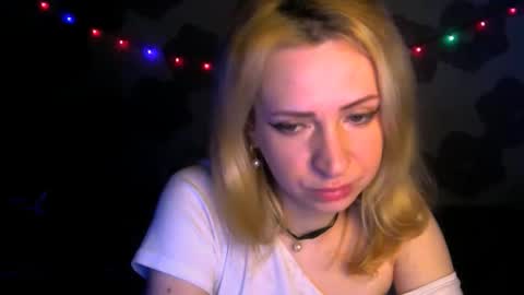 Snapshot of sweet__dany chatting on 05-20-26, 12:55 Sweet Dany online show from 05-20-26, 12:55
