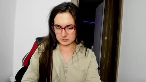 sweet__suck69bitch online show from 02-11-25, 02:57