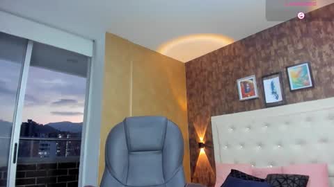 Vanessa online show from 03-05-26, 11:23