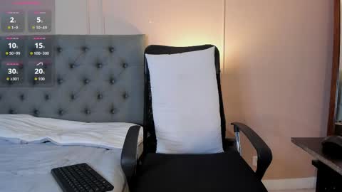 alessandre online show from 04-11-26, 08:24