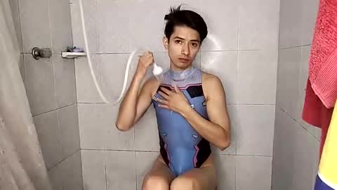 Snapshot of sweet_angels0 chatting on 02-05-25, 02:40 Andy online show from 02-05-25, 02:40