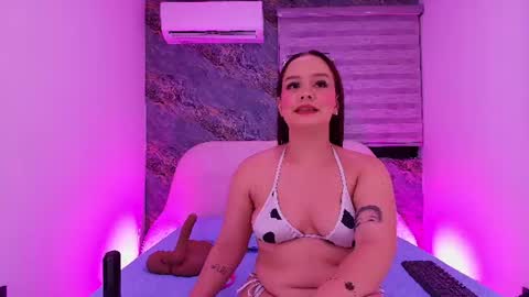 Snapshot of sweet_ariel7 chatting on 07-16-26, 03:01 Ariel online show from 07-16-26, 03:01