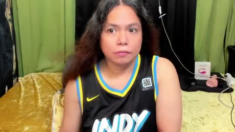 izza  izzasweet online show from 05-15-26, 11:45