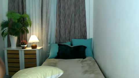 Snapshot of sweet_athena000 chatting on 06-14-26, 10:34 Athena online show from 06-14-26, 10:34