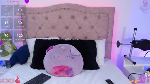 Snapshot of sweet_caandyy chatting on 10-12-25, 07:40 sweet caandyy online show from 10-12-25, 07:40