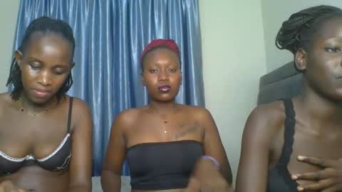 Camila online show from 12-16-25, 11:21