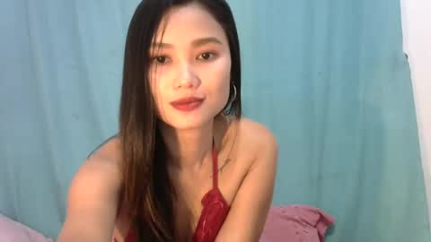 Snapshot of sweet_candice97 chatting on 02-03-25, 12:04 candy online show from 02-03-25, 12:04