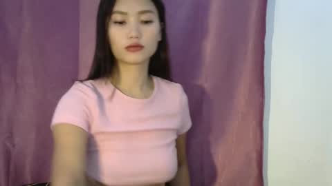 Snapshot of sweet_candice97 chatting on 09-19-25, 12:12 candy online show from 09-19-25, 12:12