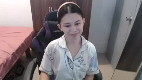 sweet_cassyxx online show from 02-19-26, 05:03