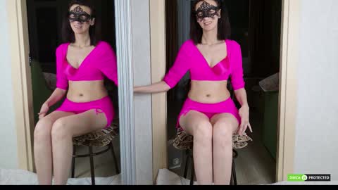 Snapshot of sweet_cat9 chatting on 02-23-26, 05:21 Galina online show from 02-23-26, 05:21