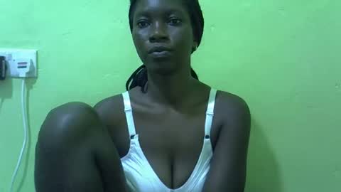 sweet_cherie1 online show from 03-31-26, 05:41