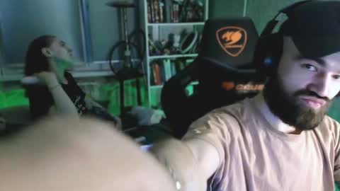 sweet_couplees online show from 04-20-26, 08:10