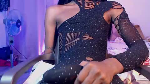 Snapshot of sweet_daniela_beauty chatting on 03-02-26, 07:15 online show from 03-02-26, 07:15