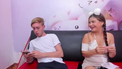 Snapshot of sweet_diamond__ chatting on 11-01-25, 01:02 sweet_diamond__ online show from 11-01-25, 01:02