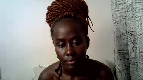 Snapshot of sweet_diva19 chatting on 07-04-26, 09:32 sweet_diva19 online show from 07-04-26, 09:32