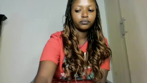Snapshot of sweet_ebony001 chatting on 08-04-26, 02:30 sweet_ebony001 online show from 08-04-26, 02:30