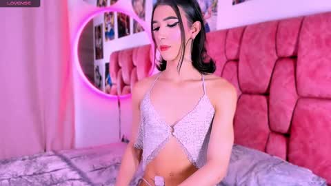 Snapshot of sweet_falon chatting on 09-10-25, 08:47 Sweet Fhalon online show from 09-10-25, 08:47