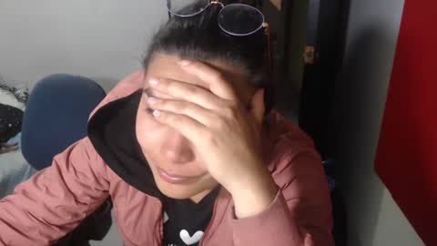 sweet_fantasy_couple online show from 02-26-25, 01:00