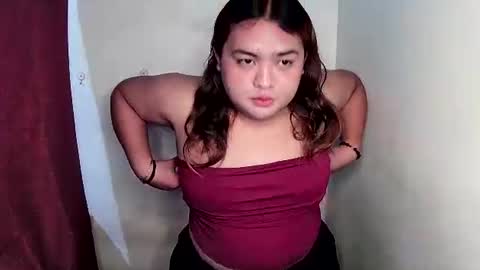 sweet_frex123 online show from 11-30-25, 09:13