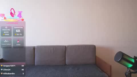 sweet_girl8484 online show from 03-16-26, 05:24