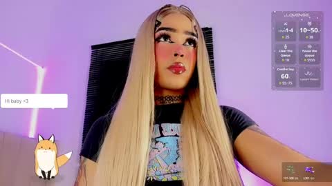 sweet_goddess23 online show from 06-18-26, 10:09