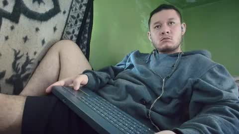 Snapshot of sweet_guy36 chatting on 10-17-25, 03:47 sweet_guy36 online show from 10-17-25, 03:47