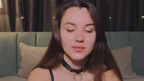 Im Mia.LOVELY PATTERNS 100  120  160  200 my toy buzzes from 2 tip online show from 03-22-26, 01:58